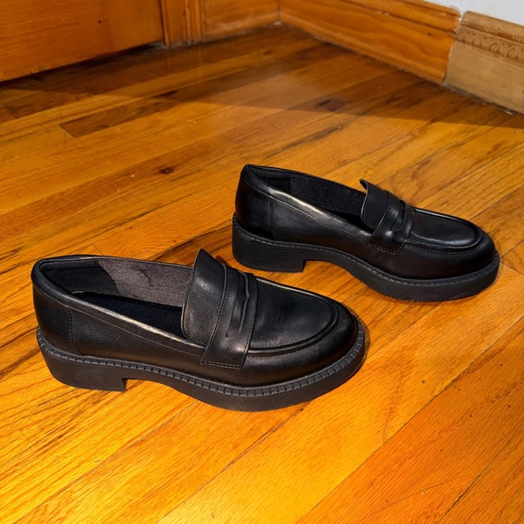 Aldo Classic Black Penny Loafers - Picture 5 of 8